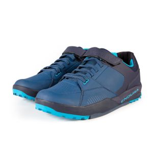 Endura Burner Mt500 Mtb Shoes Blauw EU 38 Man