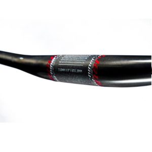 Niner Flat Top Carbon Handlebar Zwart 31.8 mm / 710 mm