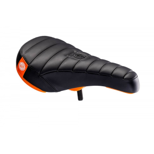 Deity | Frisco Pivotal Saddle Stealth