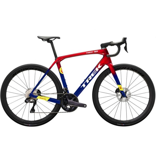 Trek Domane SLR 7 Disc Road Bike Gen 4 2023