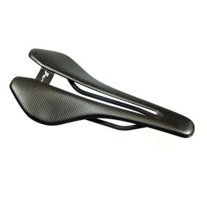 Berk Composites Lupina 3K Carbon Saddle Oval 7x9mm Rails