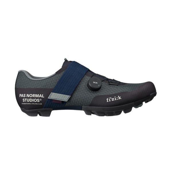 Pas Normal Studios x Fizik Vento Ferox Gravel Shoes