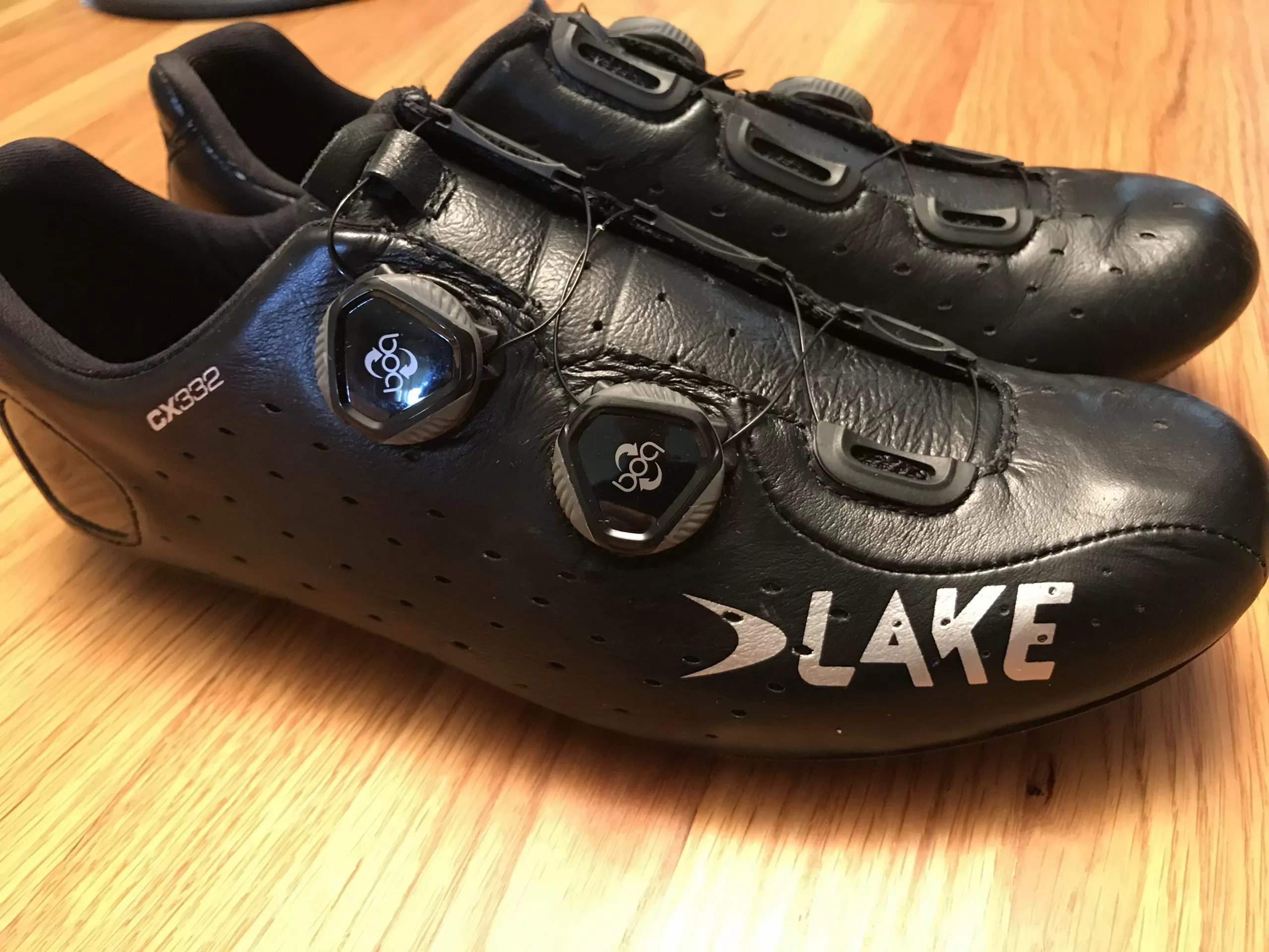THE BEST ROAD CYCLING SHOES    In The Know Cycling
