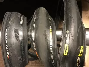 Tubeless Road Tires